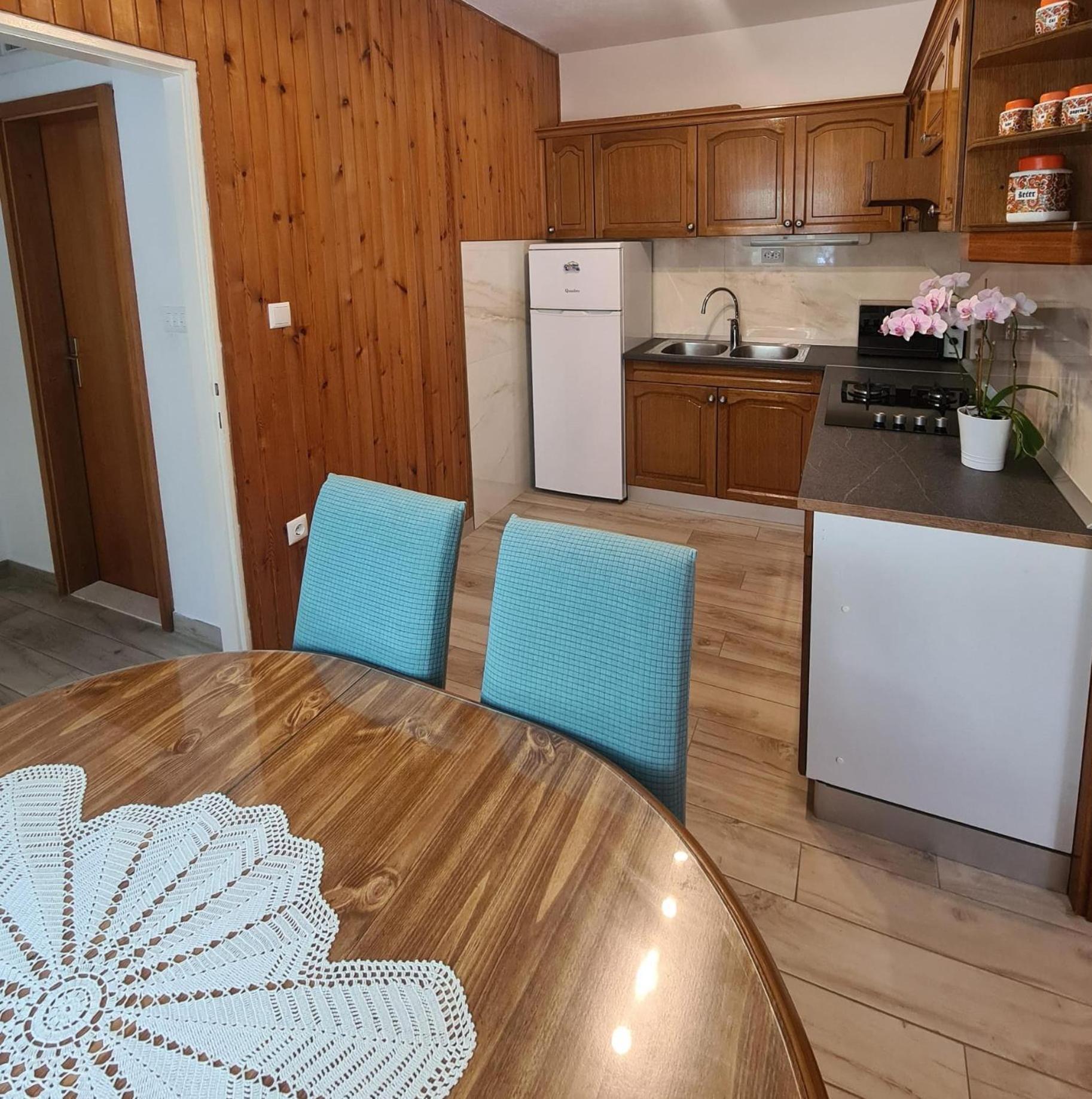 Apartments Tomas Brela Extérieur photo